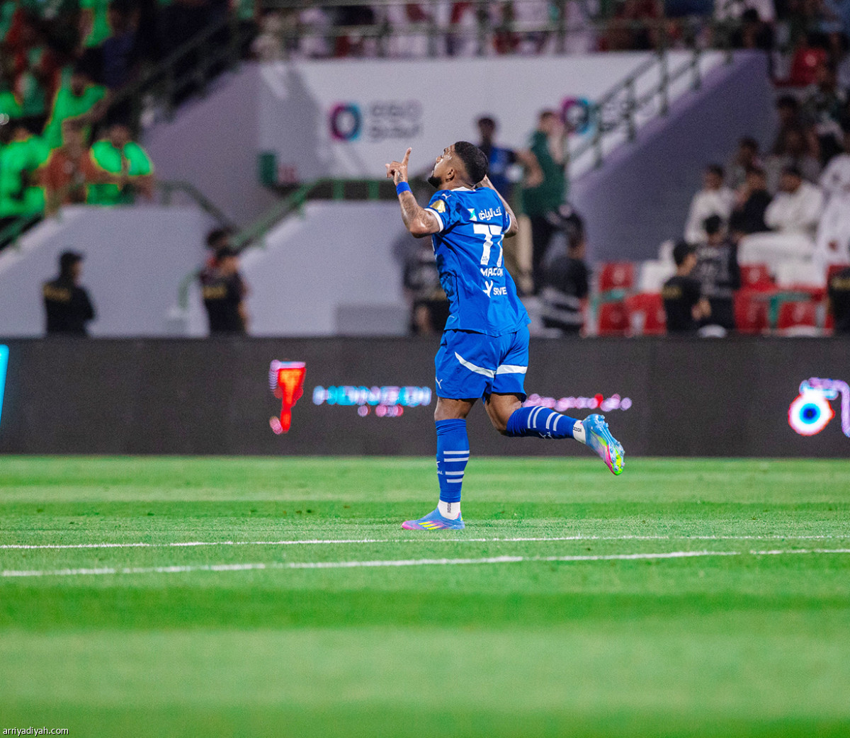 تعادل هلالي اتفاقي