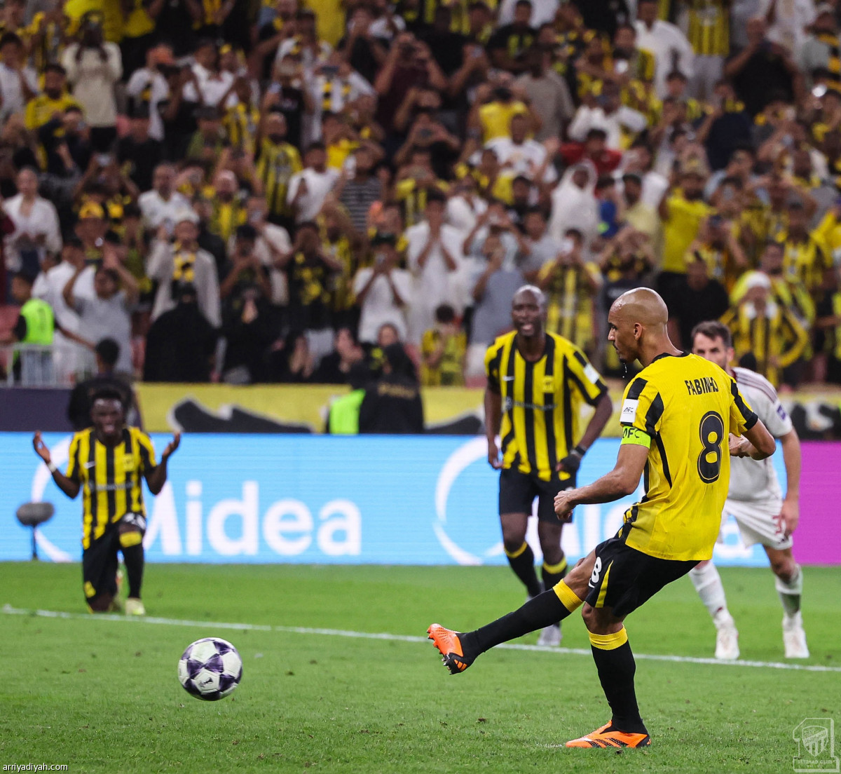 احتفالية التأهل