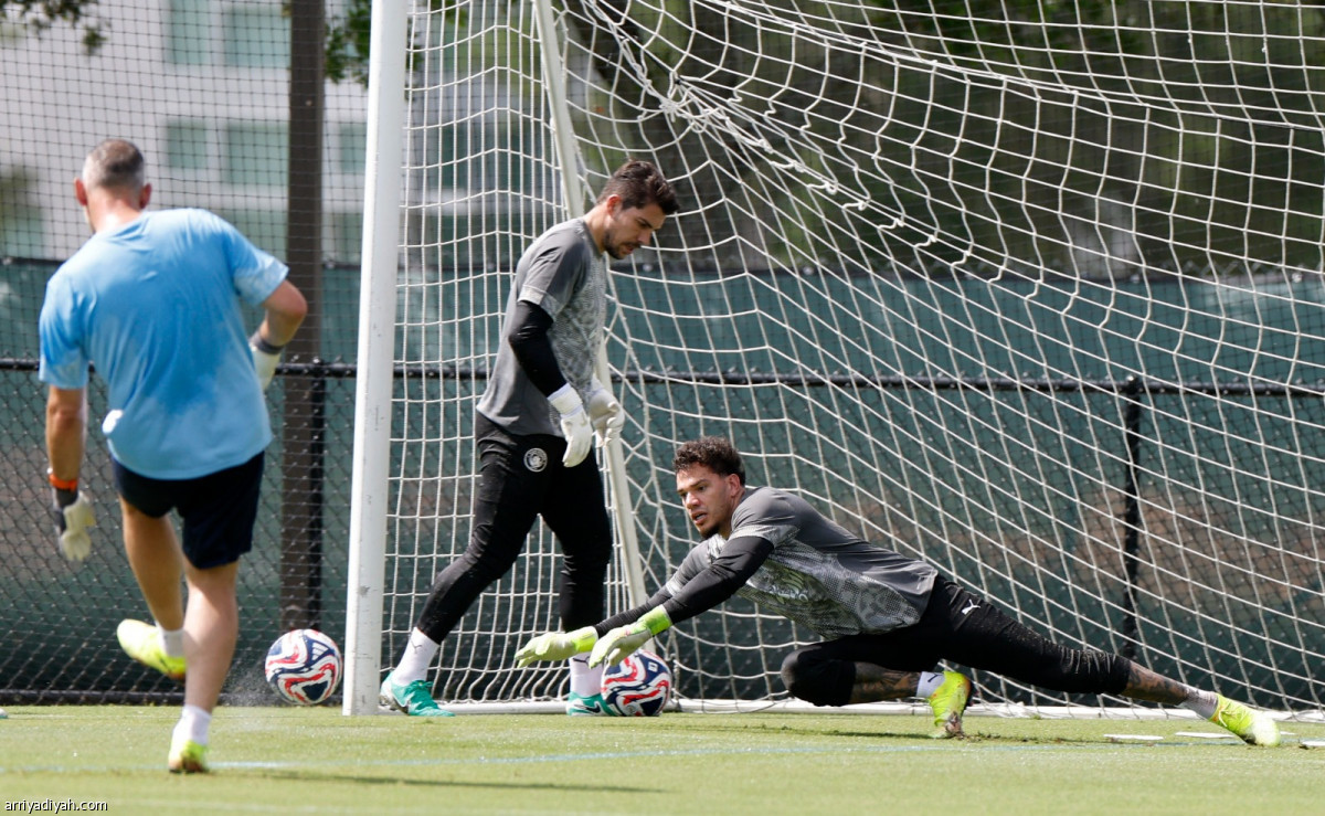 مانشستر سيتي ينطلق