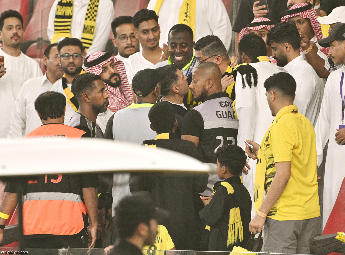 مشادة.. ثم صلح