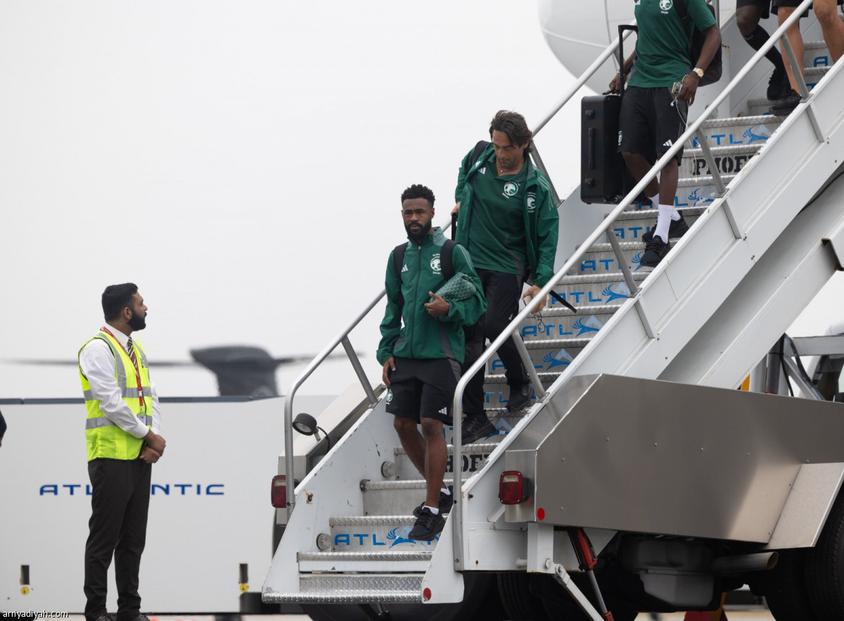 الصقور تحط الرحال