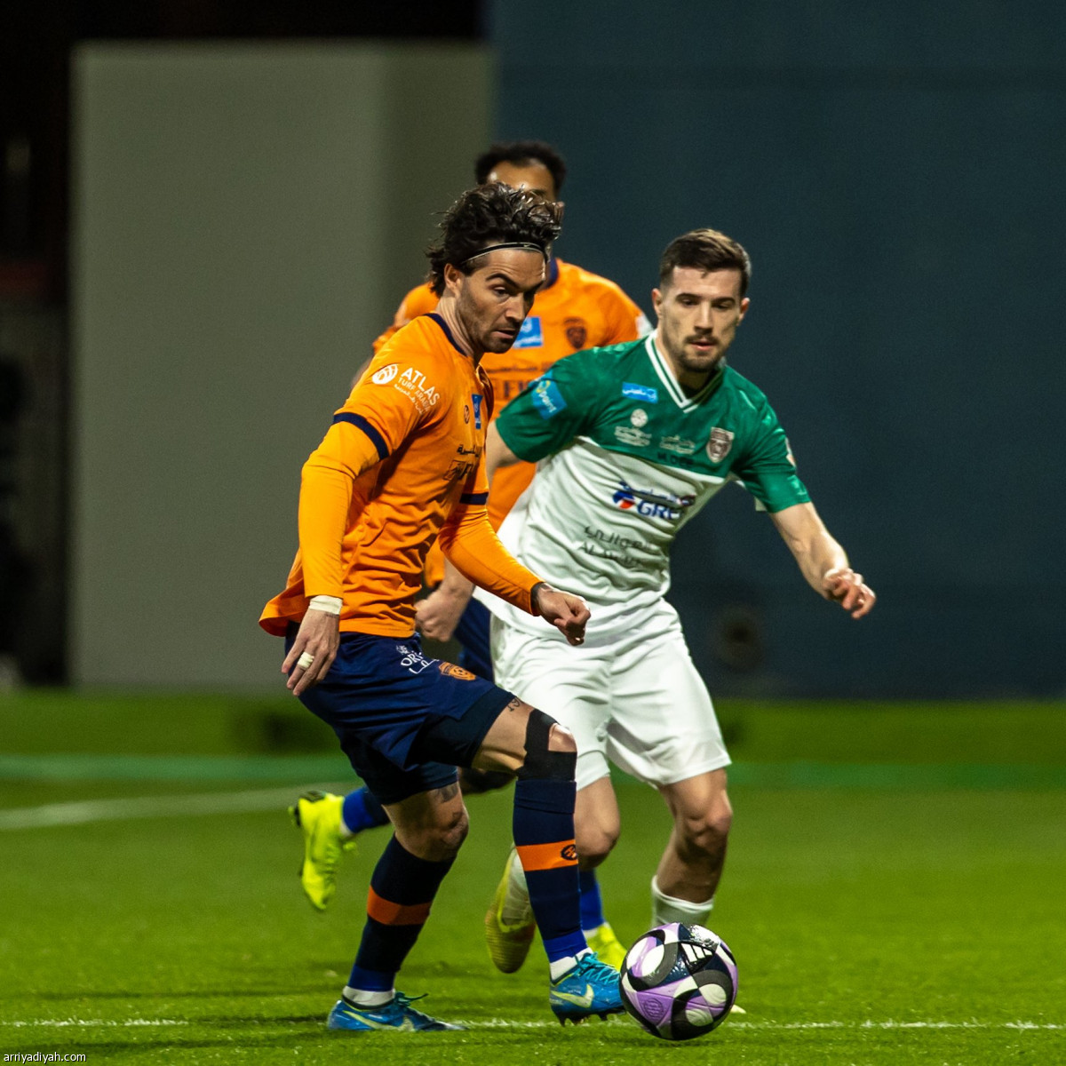 الفيحاء يهزم التعاون