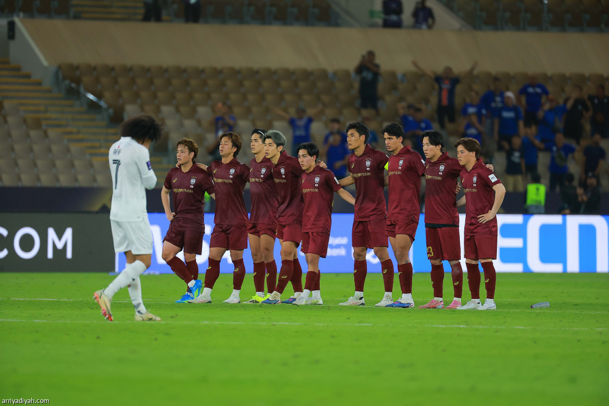 تأهل فيسيل كوبي