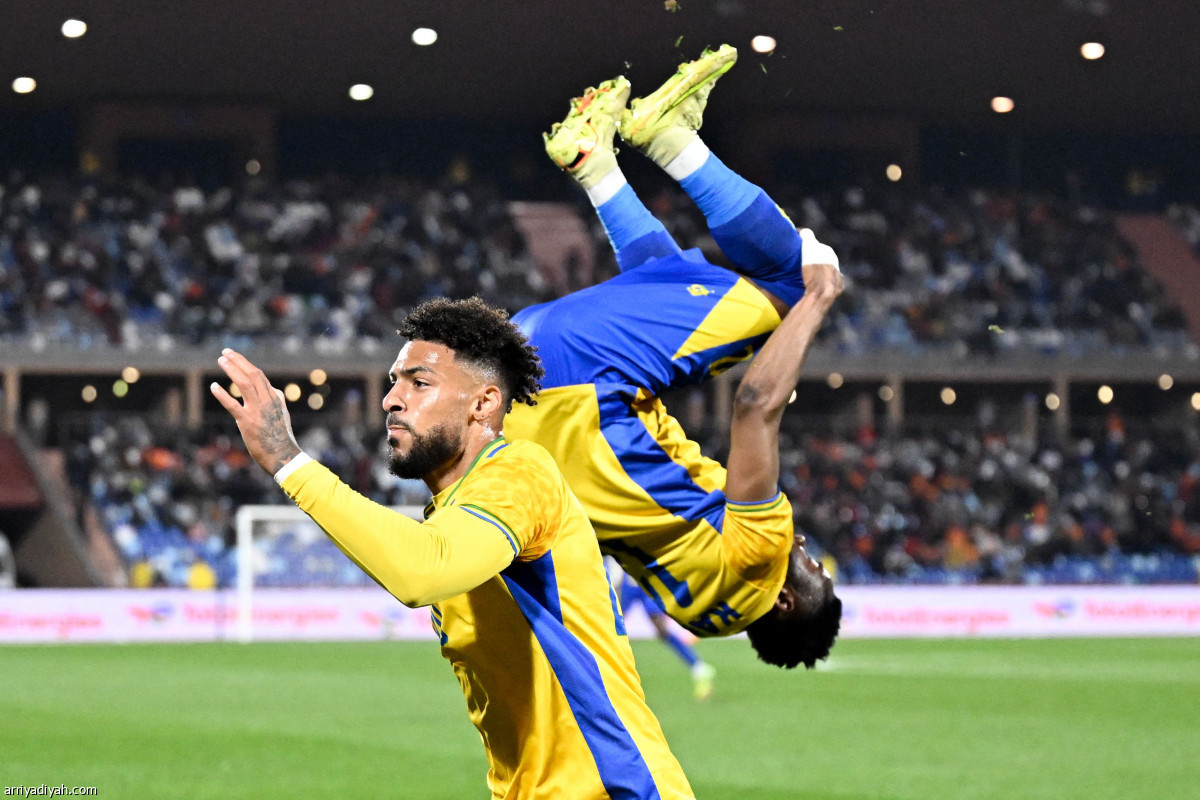 «الأفيال» يعودون