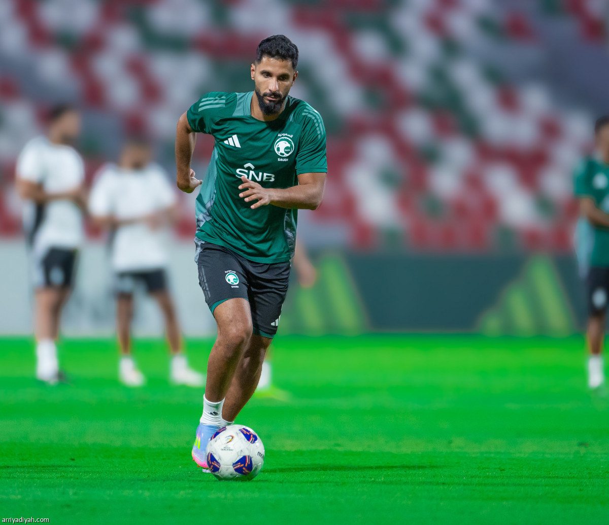 «الأخضر» يتأهب