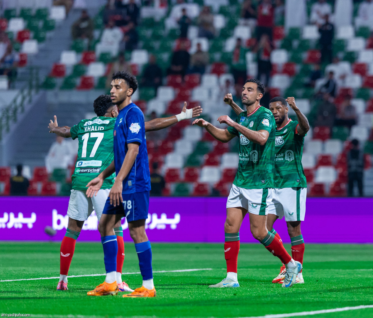 احتفالات.. واعتراضات