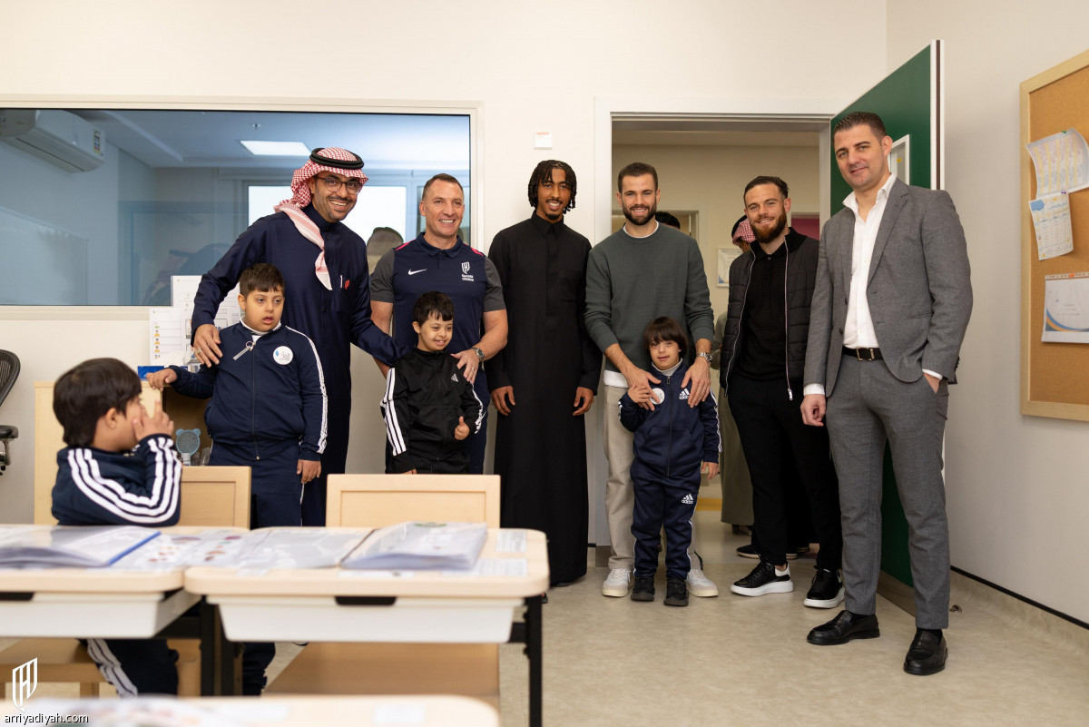 القدساويون مع أطفال «هبة»