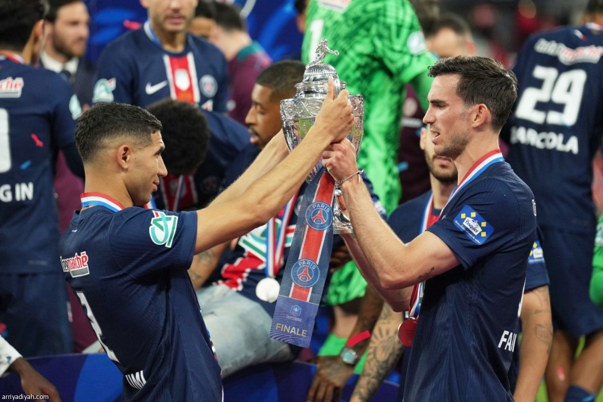 سهرة ذهبية في باريس