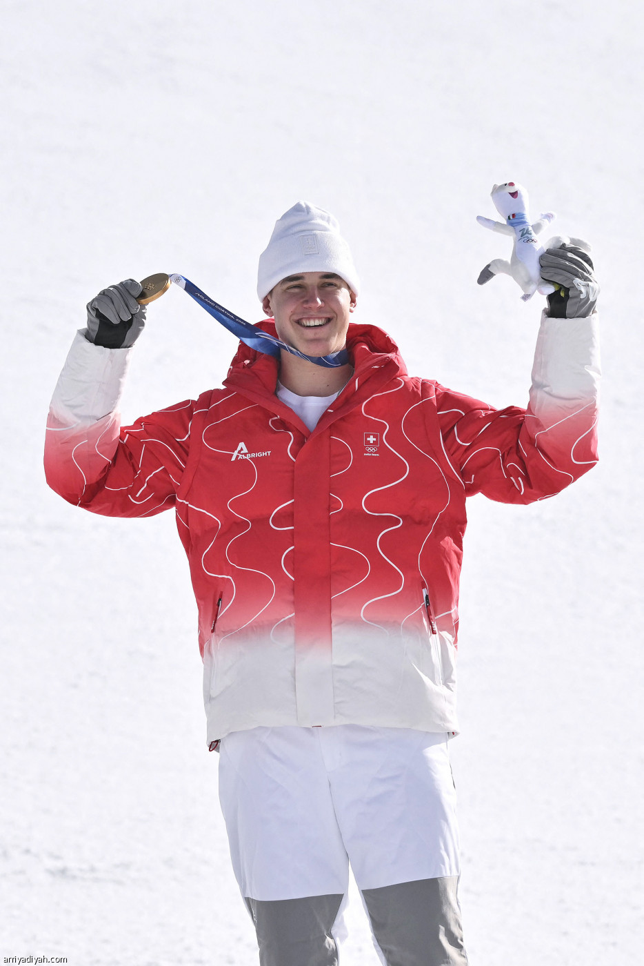 الميدالية الأولى