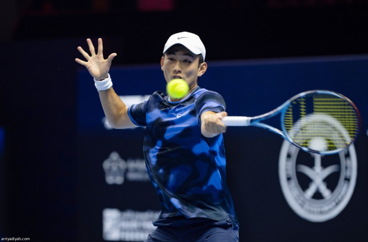 التنس.. الإثارة مستمرة