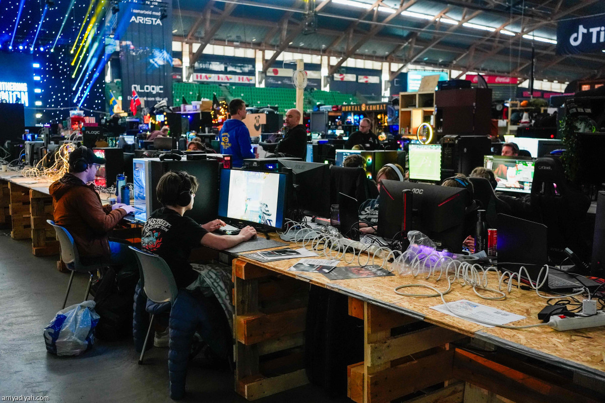 فعالية «ذا جاذرينج»