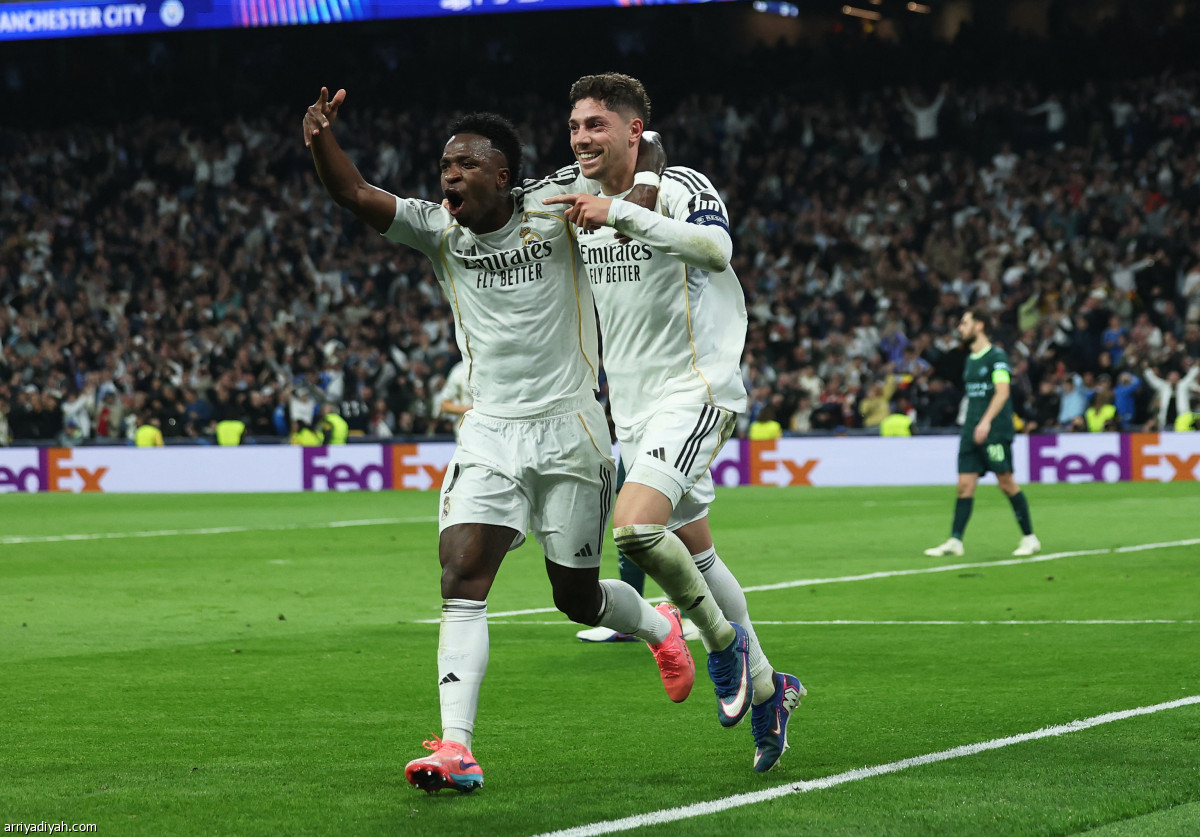 الريال يقترب