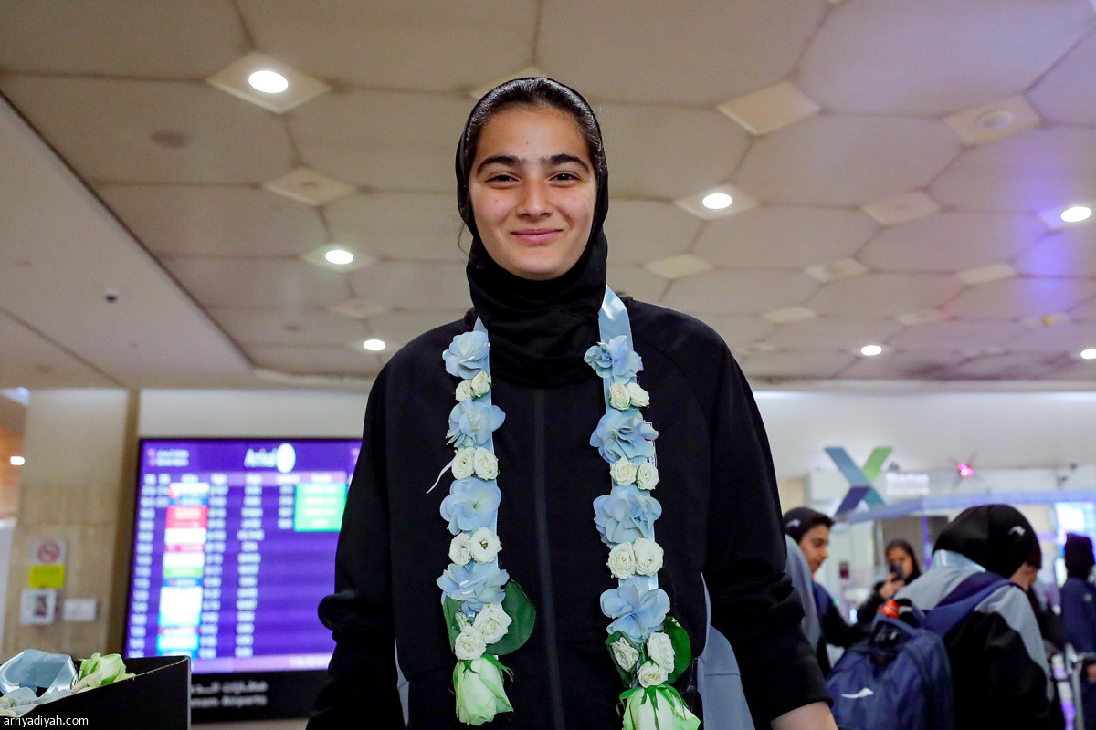 الخبر تستقبل الناشئات