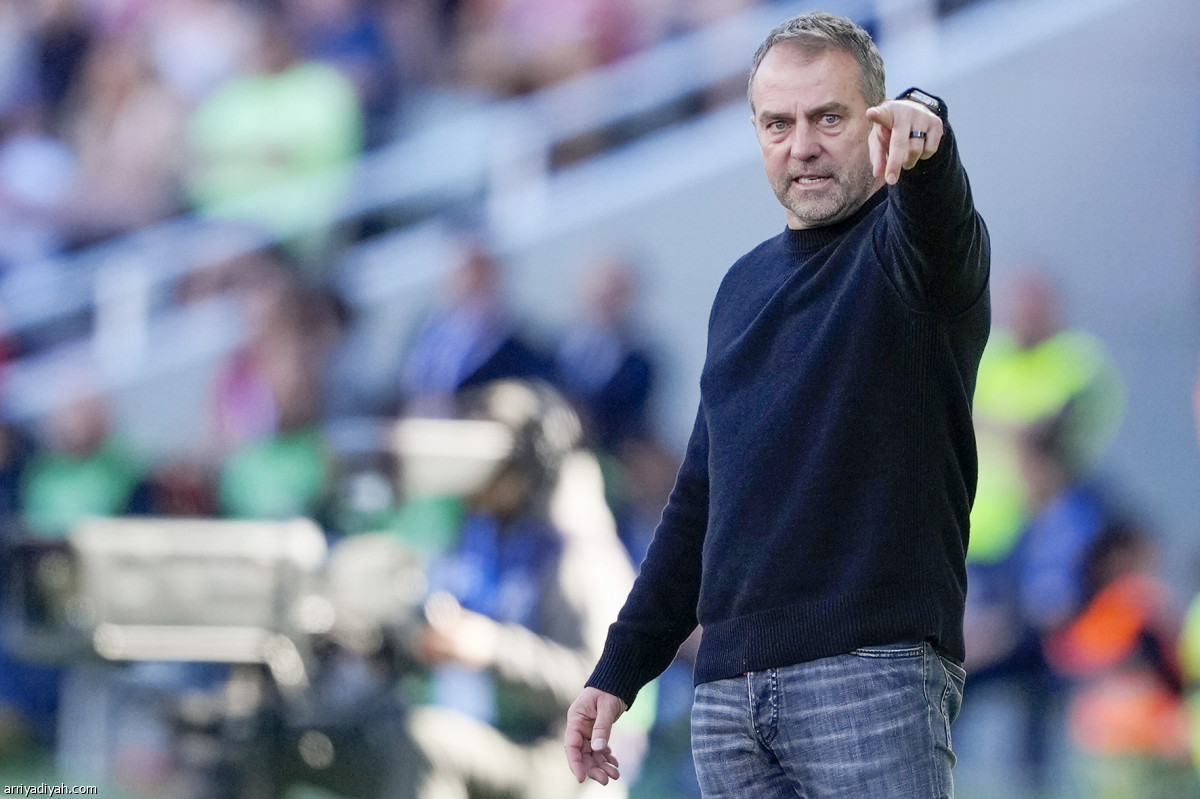 صدارة مطلقة