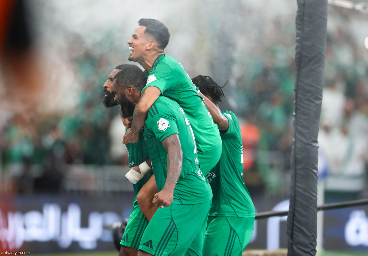 الأهلي ينتصر