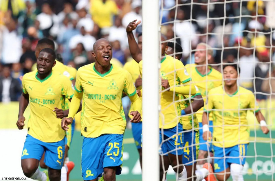 الهلال وصن داونز إلى ربع النهائي الإفريقي