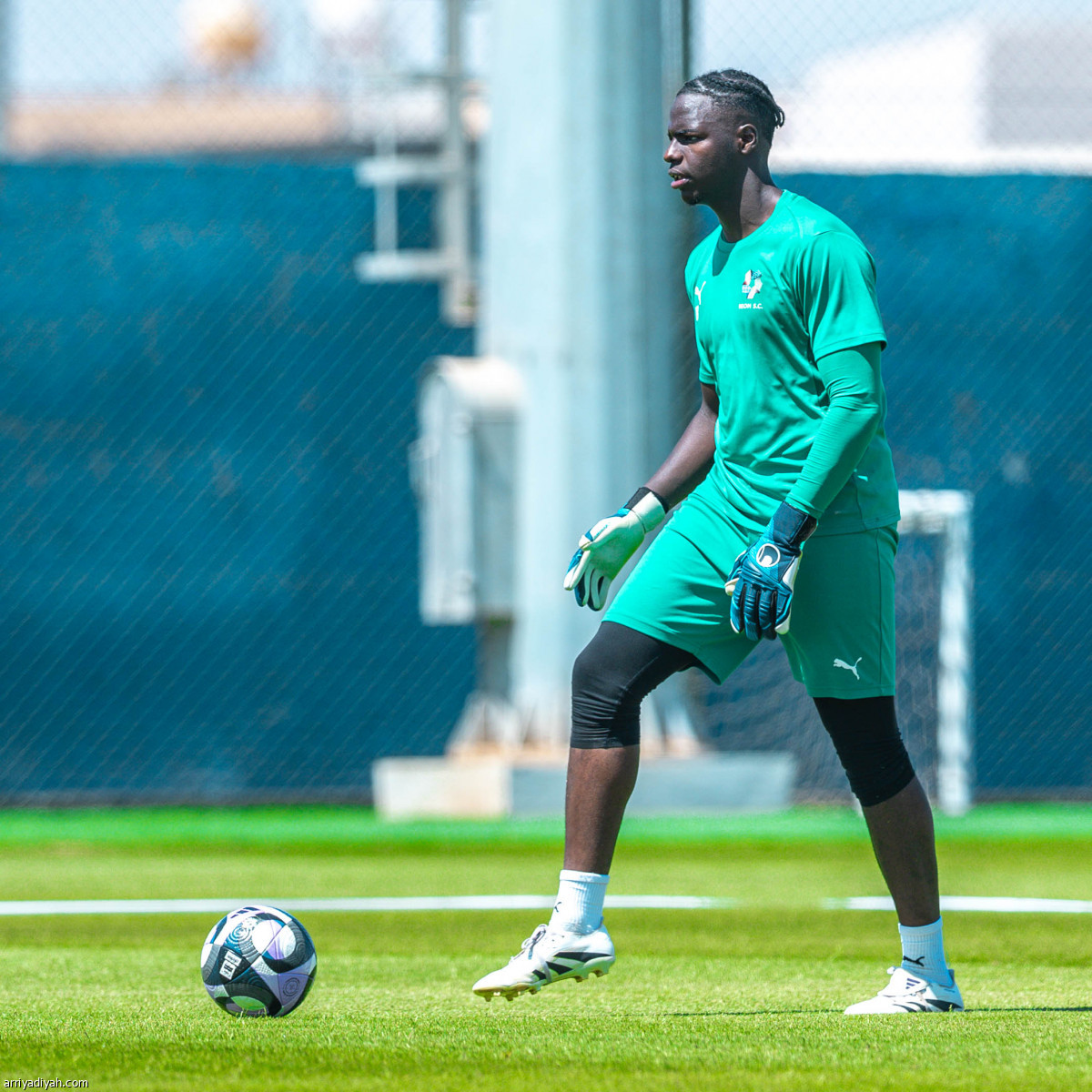 نيوم.. لياقة وتكتيك