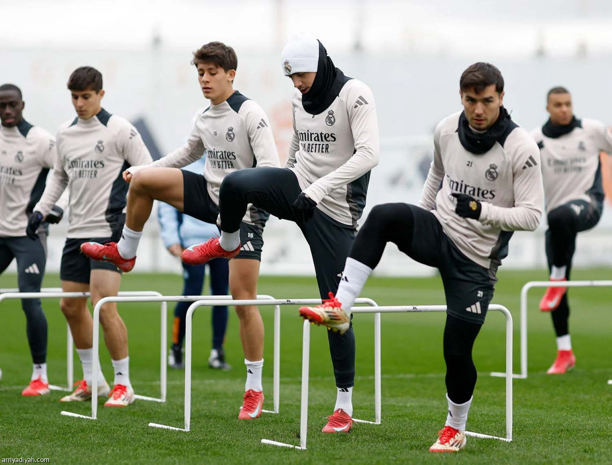 الريال.. ضغط واستحواذ