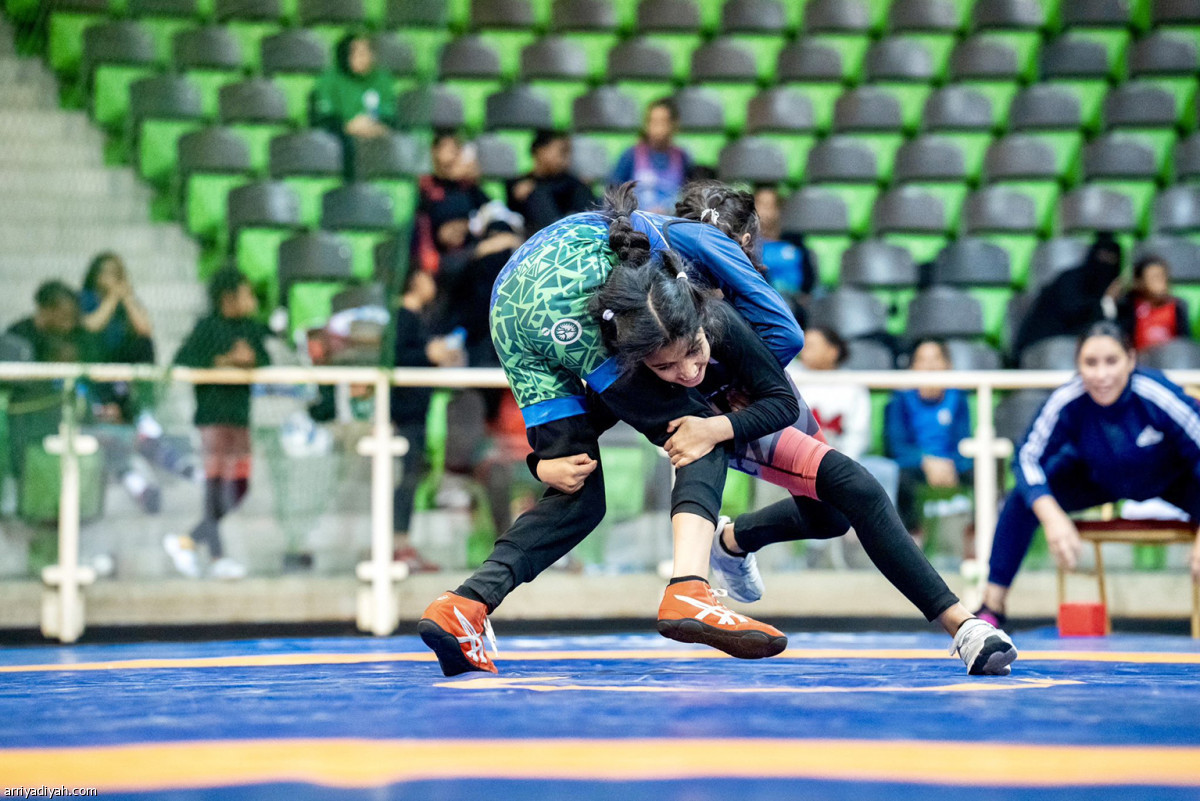 انطلاق المصارعة