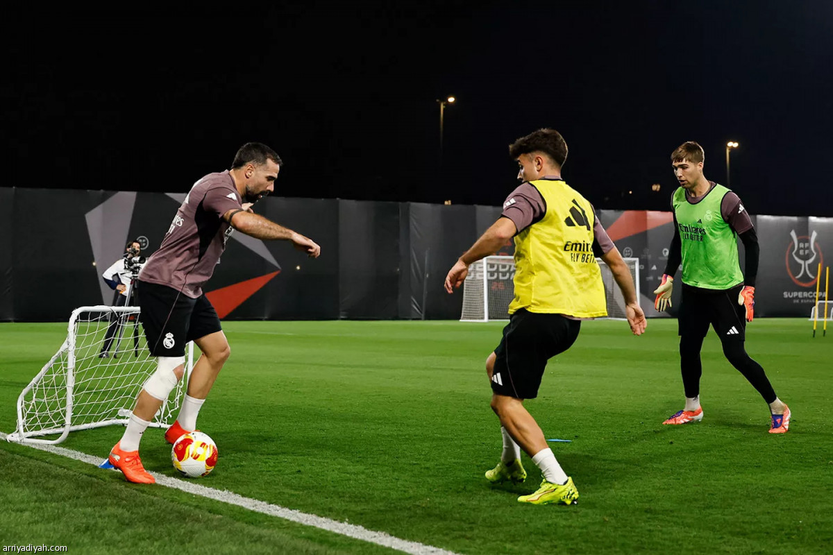 الريال.. ضغط واستحواذ