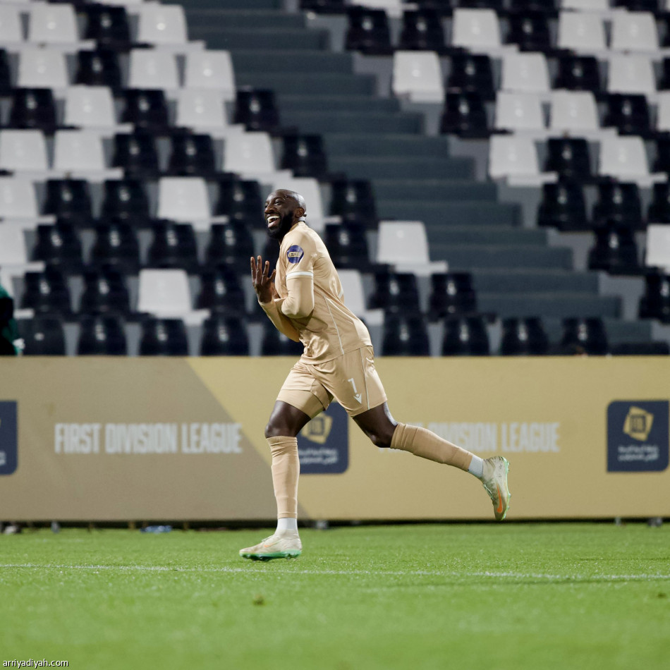 أبها يعزز الصدارة بثلاثية.. وسقوط العربي والزلفي والعروبة