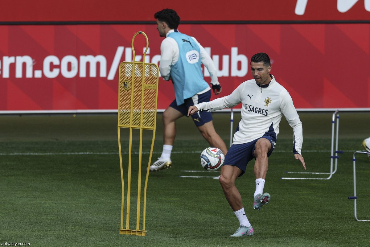 «الدون» تدريب أخير