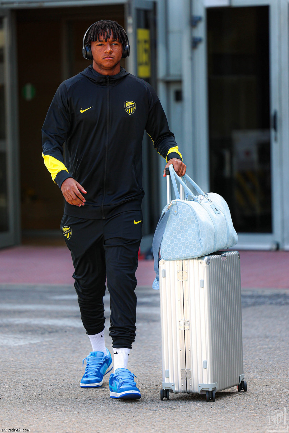 الاتحاد إلى البرتغال